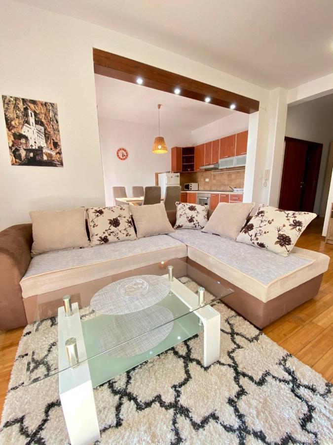 Roman Garden Apartment Risan Zewnętrze zdjęcie